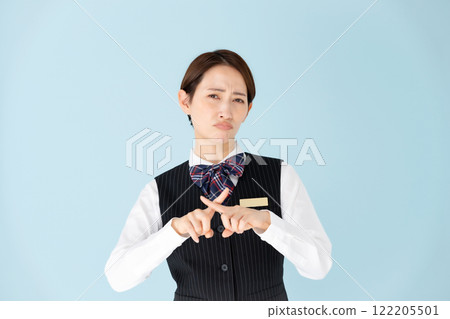 Women's uniforms and divorces 122205501