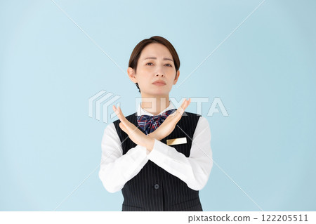 Women's uniforms and divorces 122205511