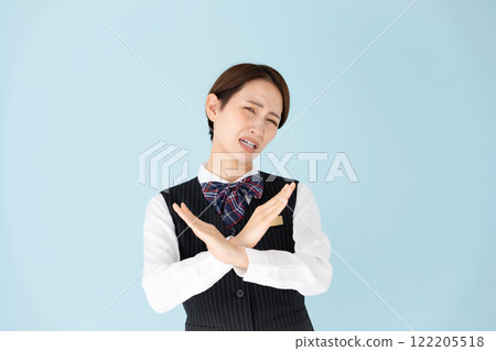 Women's uniforms and divorces 122205518