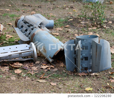 The tail section of a 220 mm rocket for the Uragan rocket fire system on a city flowerbed in Mykolaiv 122206280