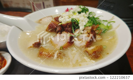 Tasty pork bone ramen 122210637
