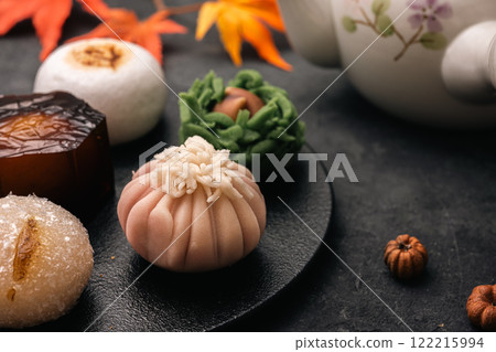 Delicious Japanese sweets 122215994