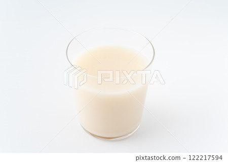 Sweet sake in a cup 122217594