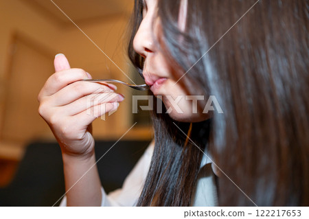 吃 品嚐 蛋糕 122217653