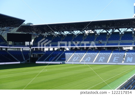Peace Stadium: A soccer stadium with beautiful grass 122217854