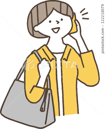 Young woman talking on smartphone, monochrome 122218079