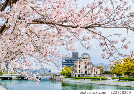 Hiroshima Atomic Bomb Dome and cherry blossoms 122218269