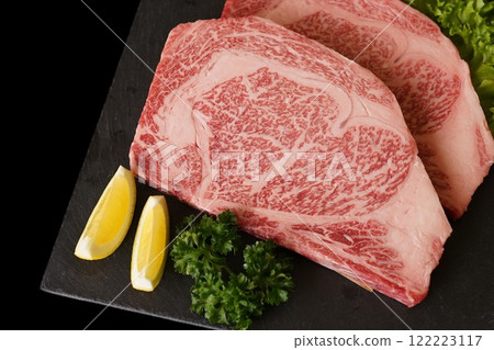 Loin steak beef Loin steak beef 122223117