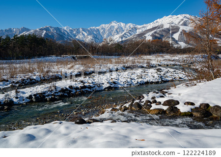 Clear skies and snow-capped Northern Alps, Hakuba Village, Nagano Prefecture Clear skies and snow-capped Northern Alps, Hakuba Village, Nagano Prefecture 122224189