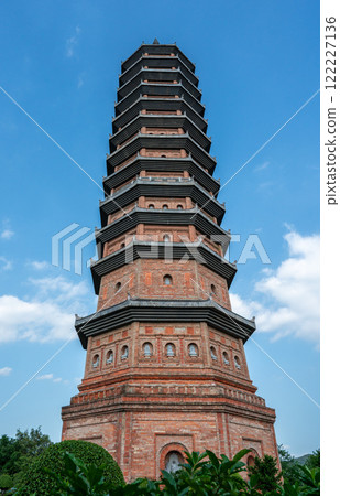 白亭塔，東南亞最大的佛教寺廟 122227136