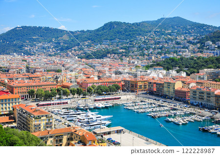 Beautiful cityscape of Nice, France 122228987