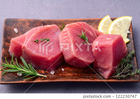 Raw tuna steak ( fillet ) photography . Top view 122230747