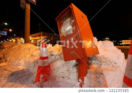 貼文被掃雪機擊中 貼文被掃雪機擊中 122235385