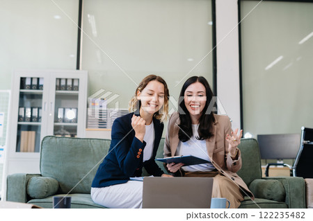 Business team creative are excited business success. Business team creative are excited business success. 122235482