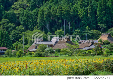The original Japanese landscape of Miyama Kayabuki Village 122235757
