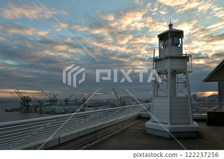 Official lighthouse at Kobe Meriken Park Oriental Hotel 122237256
