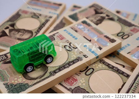 Bills and car Bills and car 122237334
