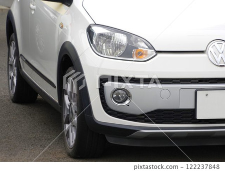 進口車圖片VW Crossup前面罩 122237848