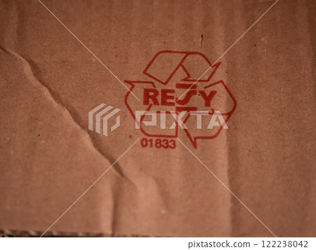 Red carton RESY recyclable sign. Emballage Certificat. Signage on product cardboard box. Environment protection. Recycled material sign. Express goods delivery. Remote trading. Courier post services Red carton RESY recyclable sign. Emballage Certificat. Signage on product cardboard box. Environment protection. Recycled material sign. Express goods delivery. Remote trading. Courier post services 122238042