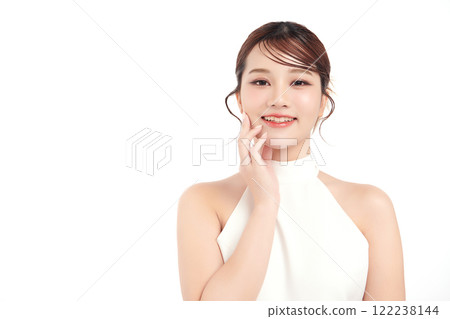 Beautiful young asian woman with clean fresh skin on white background, Face care, Facial treatment, Cosmetology, beauty and spa, Asian women portrait. 122238144