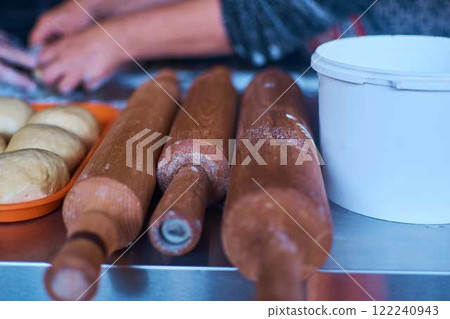 a workshop on baking traditional Armenian sweets 122240943