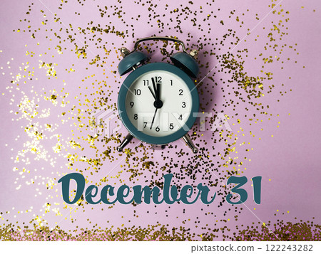 Clock with the hands at 12:00 122243282