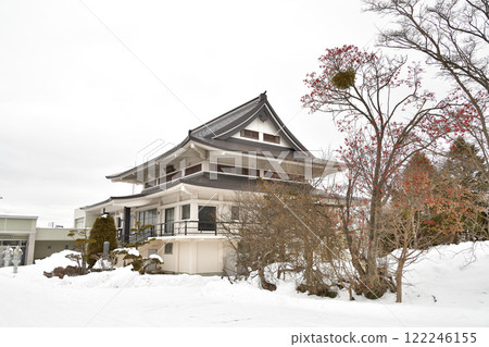 拍攝北海道八雲町法雲山遊國寺境內的冬季風景 122246155