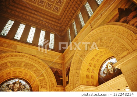 Ceiling of the central hall of the National Diet Building 122248234