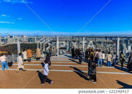 SHIBUYA SKY 是位於東京都澀谷區澀谷 Scramble 廣場的觀測設施 SHIBUYA SKY 是位於東京都澀谷區澀谷 Scramble 廣場的觀測設施 122248417
