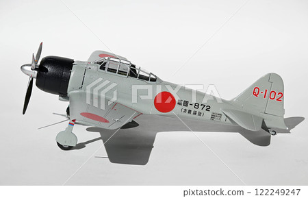 Zero Fighter Type 32, 1/72 scale model, focus shift photography Zero Fighter Type 32, 1/72 scale model, focus shift photography 122249247
