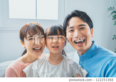 3 people family 3 people family 122251368