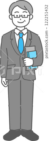 一位資深商人/老師拿著一本書站著的全身插圖 一位資深商人/老師拿著一本書站著的全身插圖 122251432