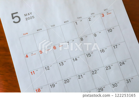 2025 年曆（5 月） 122253165