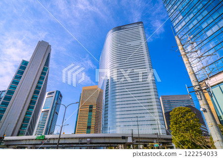 日本東京城市景觀Cloudscape...電通總部和汐留塔等汐留辦公大樓景觀=2020年1月23日 122254033