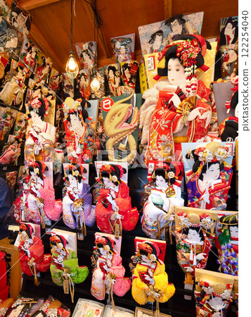 Asakusa Hagoita Market, Tokyo 122254040