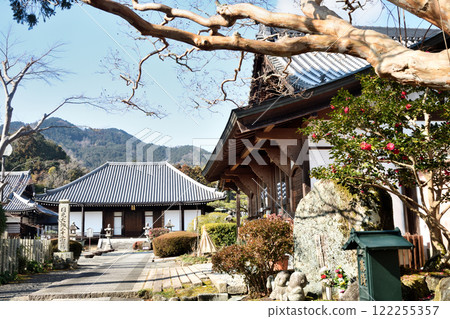 Taima-dera Temple Okuin (Main Hall) [Katsuragi City, Nara Prefecture] 122255357