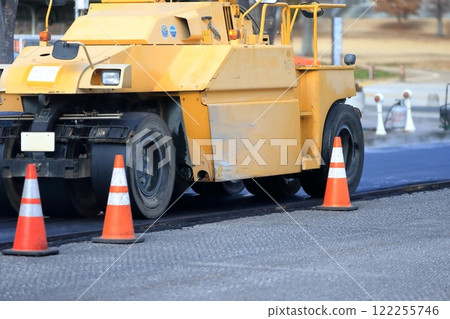 鋪路工作 122255746