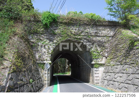 Konan City, Shiga Prefecture: Old Tokaido Taisha River Tunnel (East) 122257506
