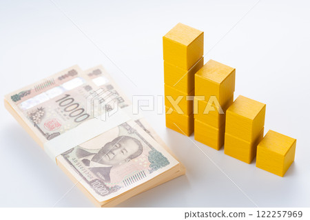 Yellow block graph and banknote Yellow block graph and banknote 122257969