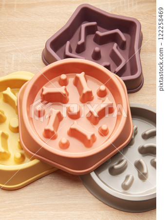 Slow feeder dog bowls preventing gulping and improving digestion 122258469