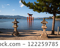 Floating Torii gate of Itsukushima Shrine at Miyajima, Hiroshima 122259785