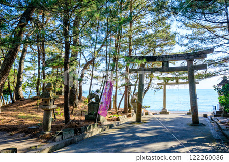 Winter at Yawata Nata Shrine in Kitsuki, Oita Prefecture 122260086