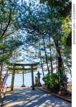 冬季大分縣杵築市的八幡那田宮神社 122260097