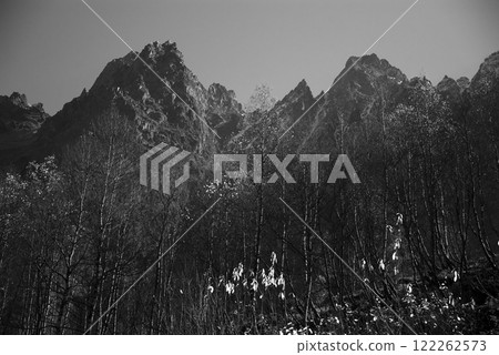 mountain landscape. bw mountain landscape. bw 122262573