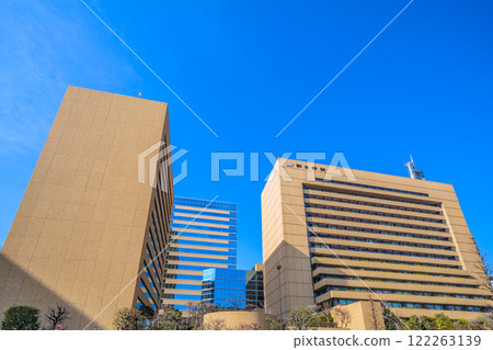 Tokyo cityscape in Japan, overlooking the Asahi Shimbun company and other buildings. In front of the company lies the former site of Tsukiji Market... = January 23, 2025 Tokyo cityscape in Japan, overlooking the Asahi Shimbun company and other buildings. In front of the company lies the former site of Tsukiji Market... = January 23, 2025 122263139