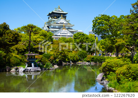 Osaka castle and garden pond, Osaka - Japan 122267620