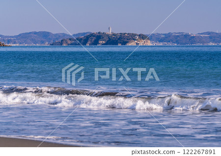 <Kanagawa Prefecture> Enoshima as seen from Southern Beach 122267891