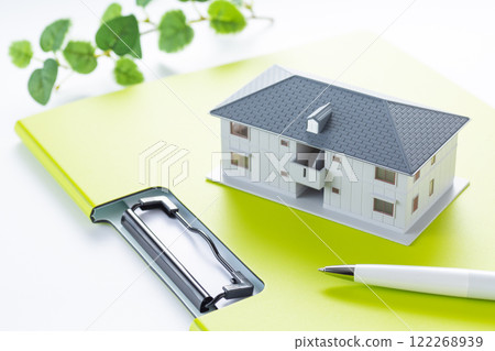 Housing and binders Housing and binders 122268939