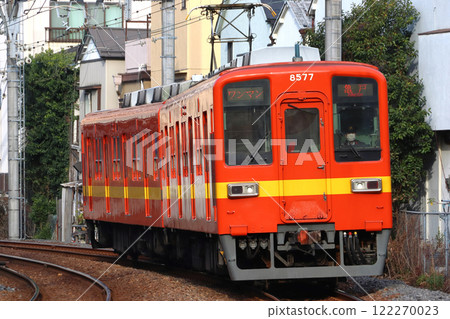 [TS] Tobu Kameido Line 8000 series train (revival paint - red) 122270023