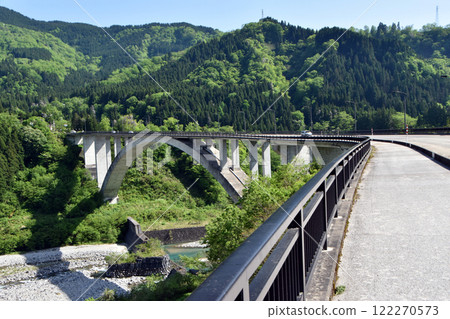 Tateyama Bridge (Tateyama Town, Toyama Prefecture) Tateyama Bridge (Tateyama Town, Toyama Prefecture) 122270573